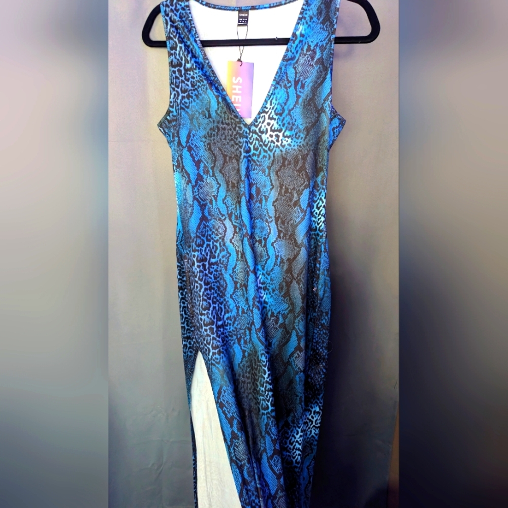 3 FOR $20 SEXY NWT Blue Snake Skin BodyCon Dress